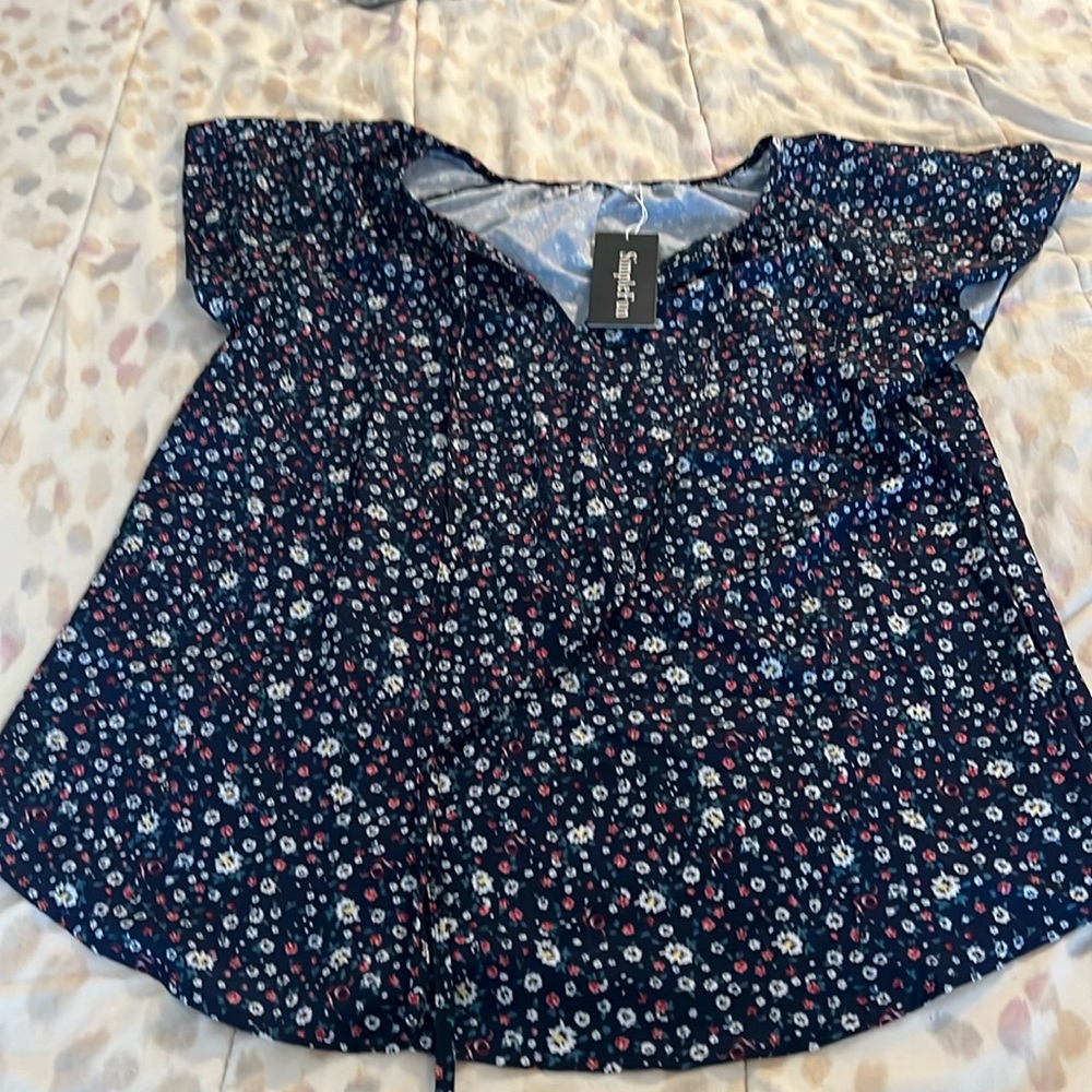 Floral top